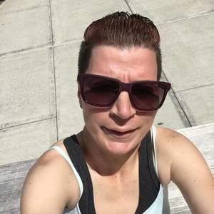 Meet your Posher, Felicia