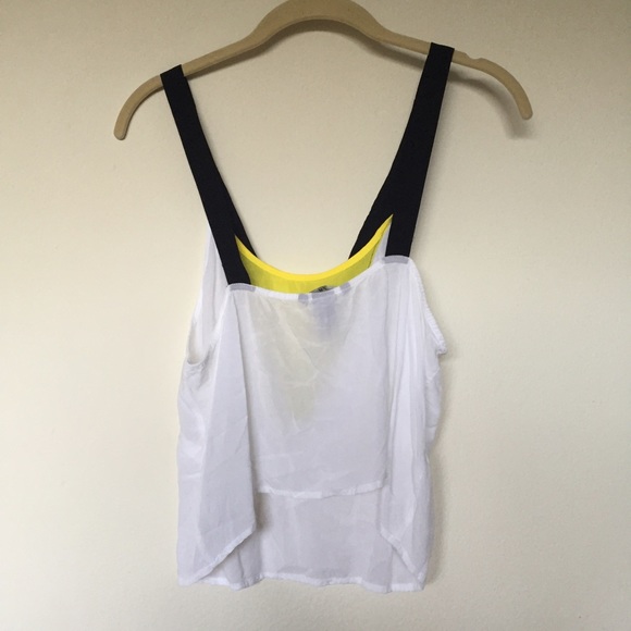 H&M top - Picture 2 of 3