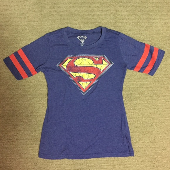 Supergirl Graphic Tee