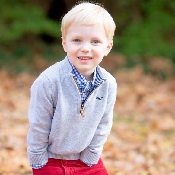 Meet your Posher, Sara - Picture 1 of 1