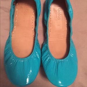 Blue Patent Tieks