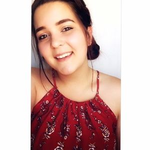 Meet your Posher, Tonya