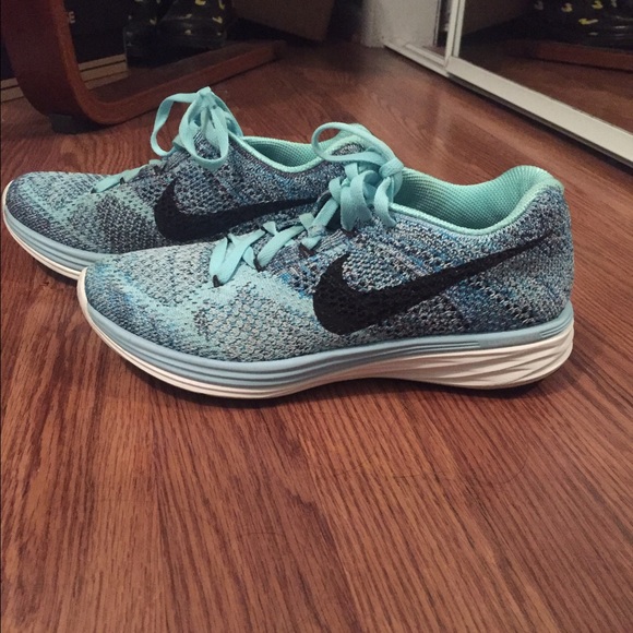 Nike fly knit lunar 3