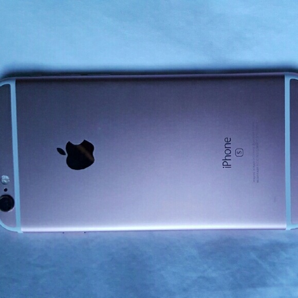 iPhone 6S in Rose Gold - Picture 1 of 1
