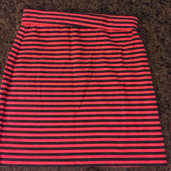 High-waisted mini skirt