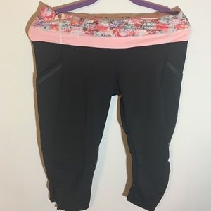 Lululemon Knee Crop Floral Pant