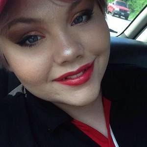 Meet your Posher, Isabella