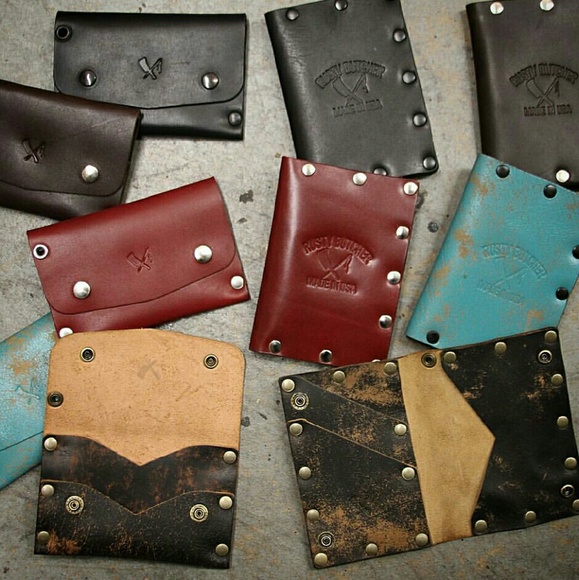 Leather wallets - Picture 3 of 3