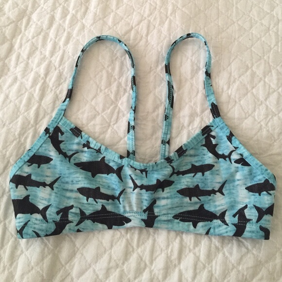 Jolyn shark city ghost top