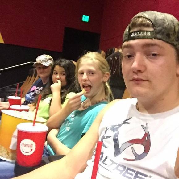 Meet your Posher, Haley