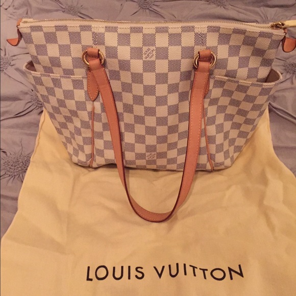 Louis Vuitton bag