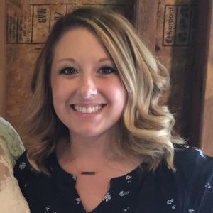 Meet your Posher, Lacy