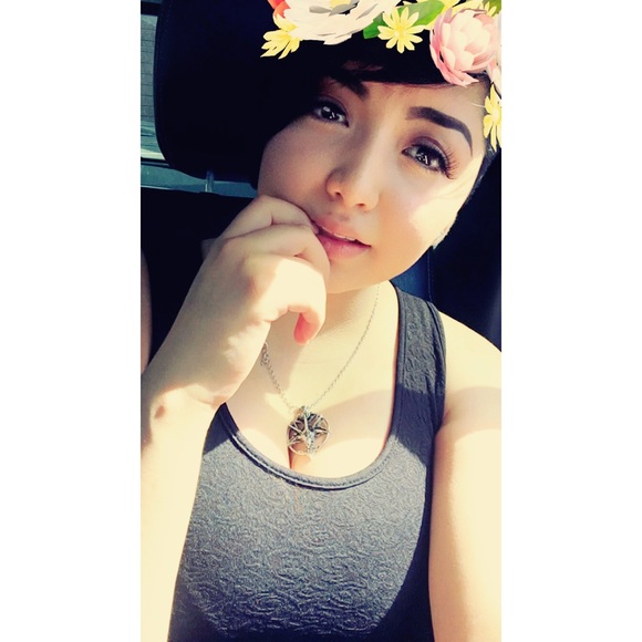 Meet your Posher, Samantha - Picture 1 of 1