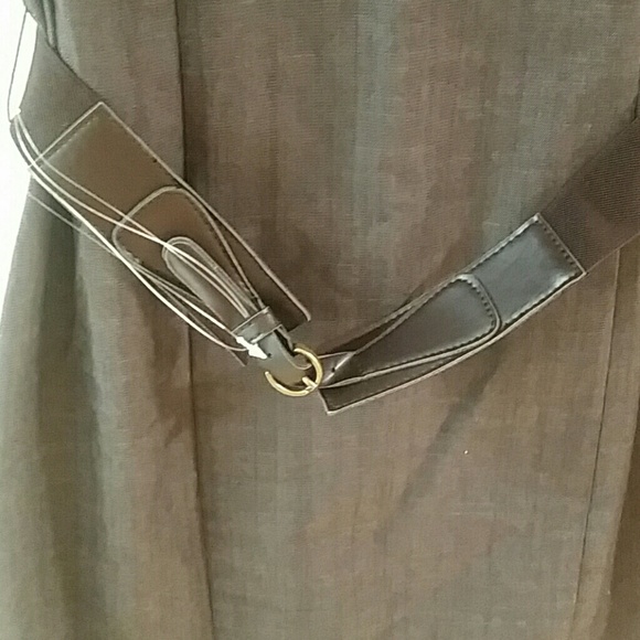 Dress - Picture 4 of 4