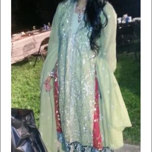 Pakistani outfit