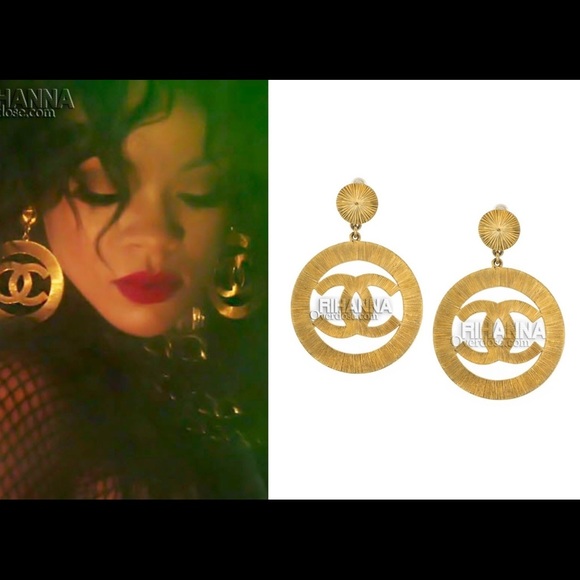 Unbelievable rare vintage Chanel oversized earring - Picture 2 of 8