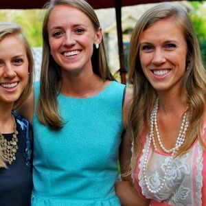 Meet your Posher, Caitlin