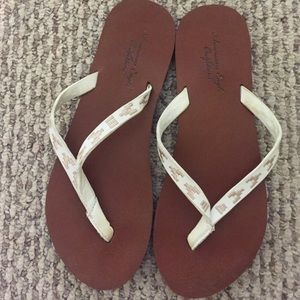 American eagle sandals