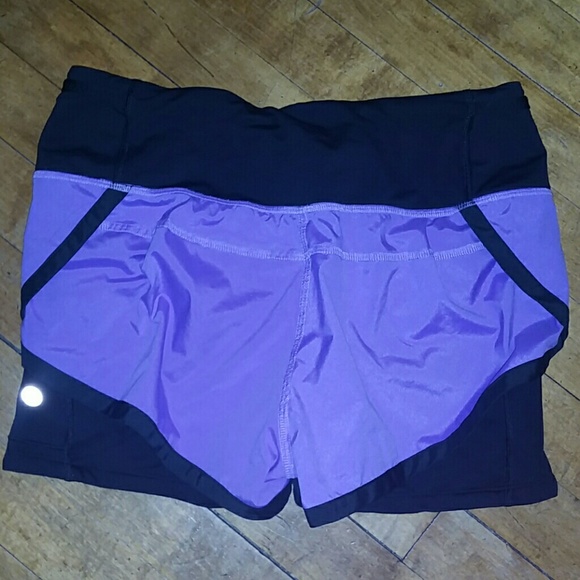 Lululemon - Picture 2 of 2