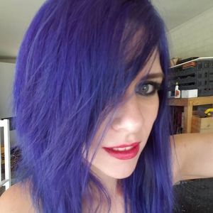 Meet your Posher, Aisha