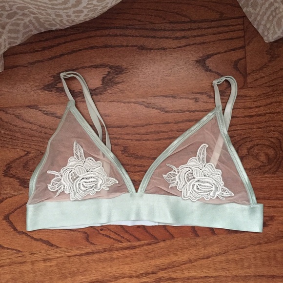 Adorable bralette-- beautiful shade of teal