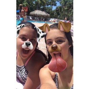 Meet your Posher, Dallis