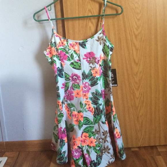 NWT Express Floral romper