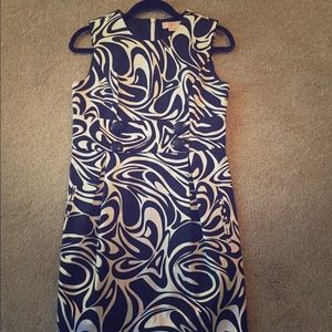 Michael Kors dress with pockets. Size 8.