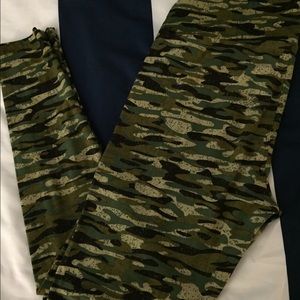 LulaRoe TC Camo Leggings