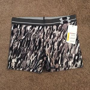 Under Armour heat gear shorty 3"