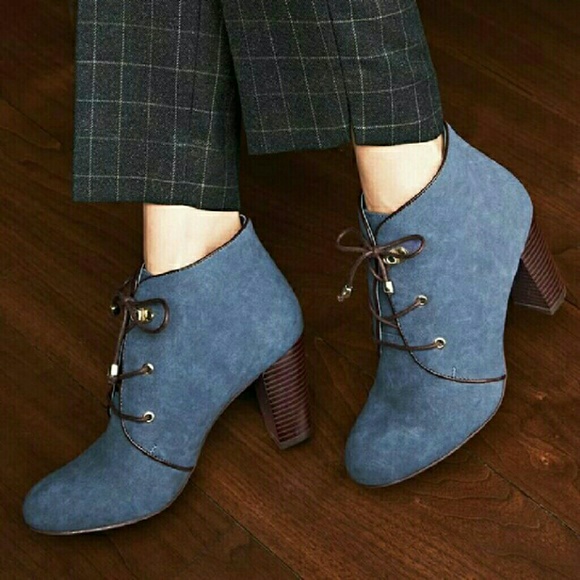 New without box Slate blue ankle booties 8