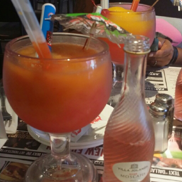 Meet your Posher, Ramona - Picture 1 of 1