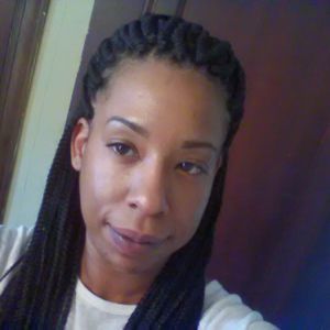 Meet your Posher, Ayanna