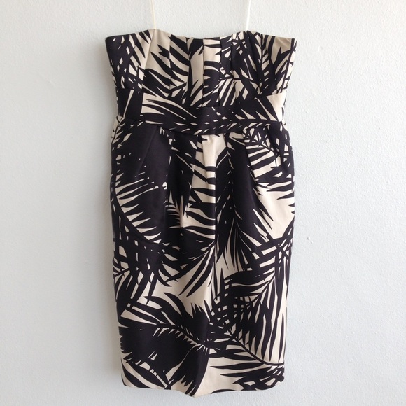 Ali Ro Dresses & Skirts - Ali Ro Strapless Mini print Dress cocktail Palm 2