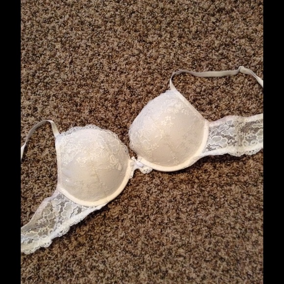 Lace VS Bra