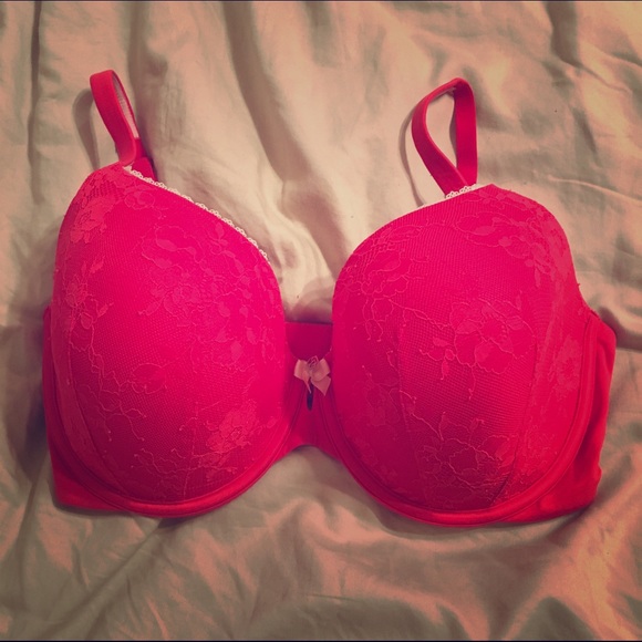VS Red Lace Braa