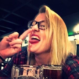 Meet your Posher, Veronica