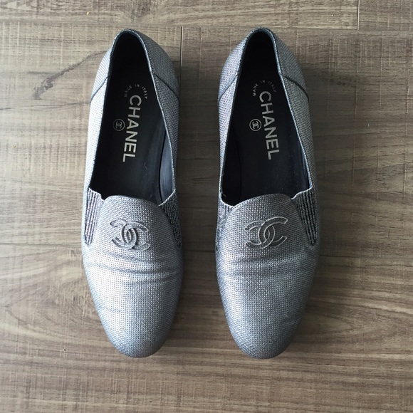 Chanel flats!