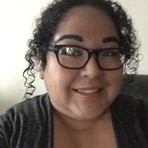 Meet your Posher, Samantha