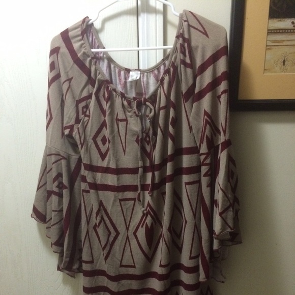 NWOT blouse - Picture 1 of 2