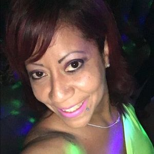 Meet your Posher, Ileana