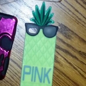 Vs PINK pineapple case
