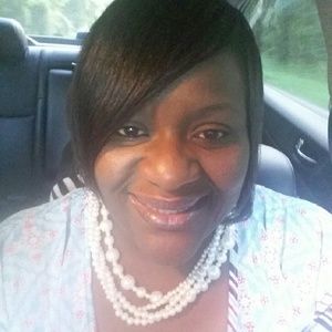 Meet your Posher, Alisa