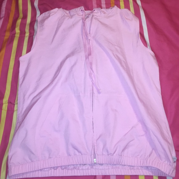 Pink New York & Company vest with hood