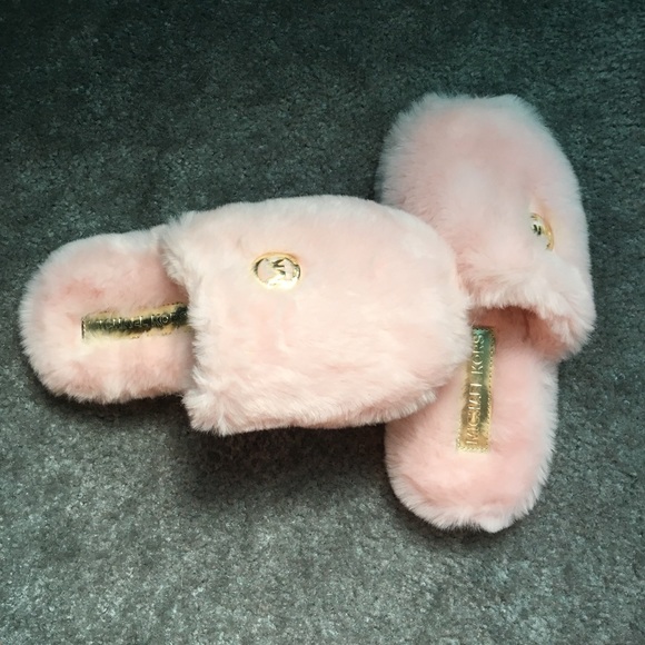 Michael Kors slippers
