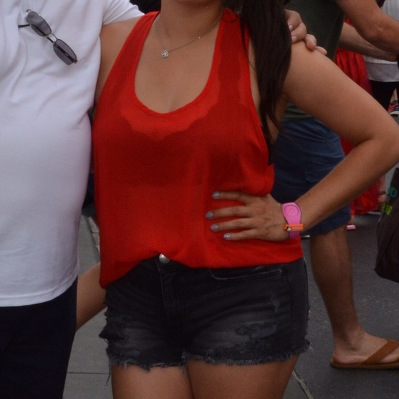 Red sheer tank top - Picture 2 of 2