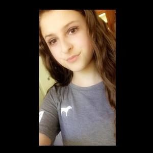 Meet your Posher, Caitlyn