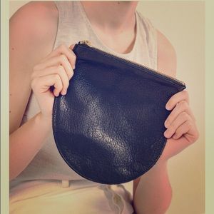 BAGGU Black Pouch