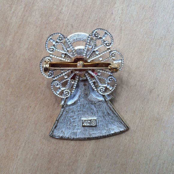 Angel Pin / Brooch - Picture 2 of 2
