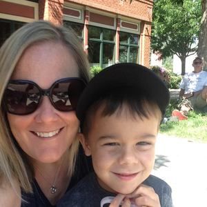 Meet your Posher, Pilar